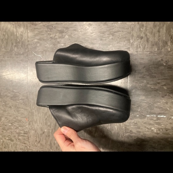 Cordani Black Leather women’s  Slip-On Shoes - Picture 1 of 6